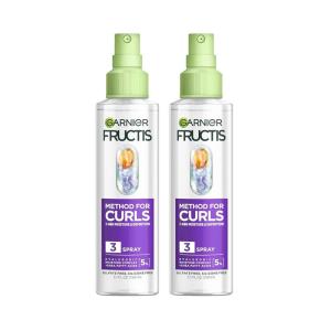 imageGarnier Fructis Method for Curls Moisture Refreshing Curl Activator Curl Refresher Spray with up to 5 Hyaluronic Moisture Complex Designed and Tested for 2C to 4C Curls and Coils 125 fl oz
